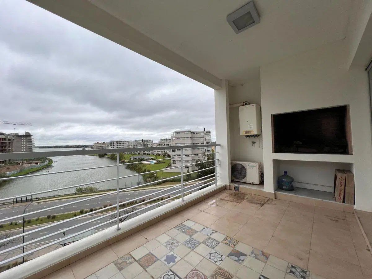 DEPARTAMENTO VENTA 3 AMBIENTES BALCON NORDELTA 2