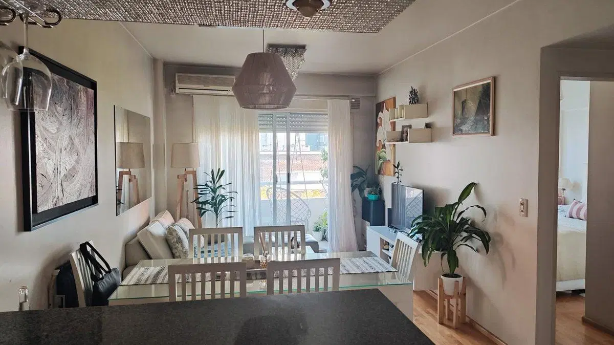 DEPARTAMENTO 2 AMBIENTES VENTA CABALLITO FRENTE 8