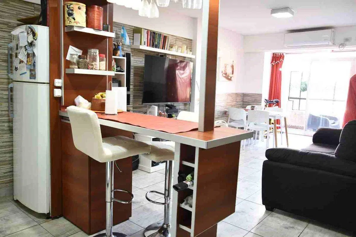 DEPARTAMENTO 3 AMBIENTES VENTA BALVANERA PATIO 4