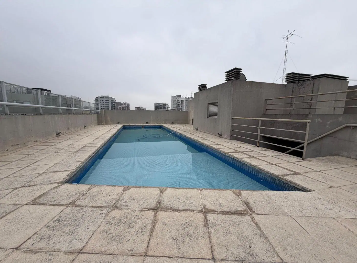 ALQUILER DEPARTAMENTO 2 AMBIENTES CAÑITAS 8