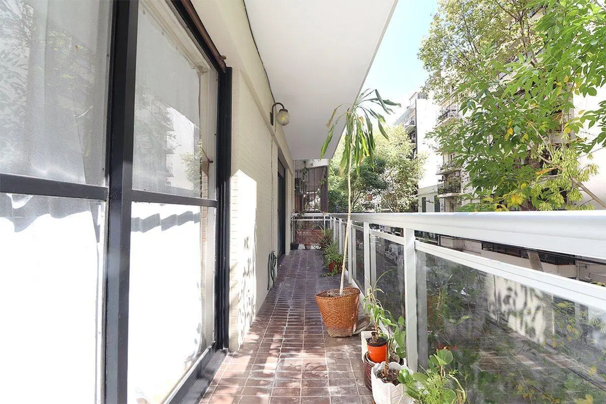 DEPARTAMENTO VENTA RECOLETA 5 AMBIENTES COCHERA 3