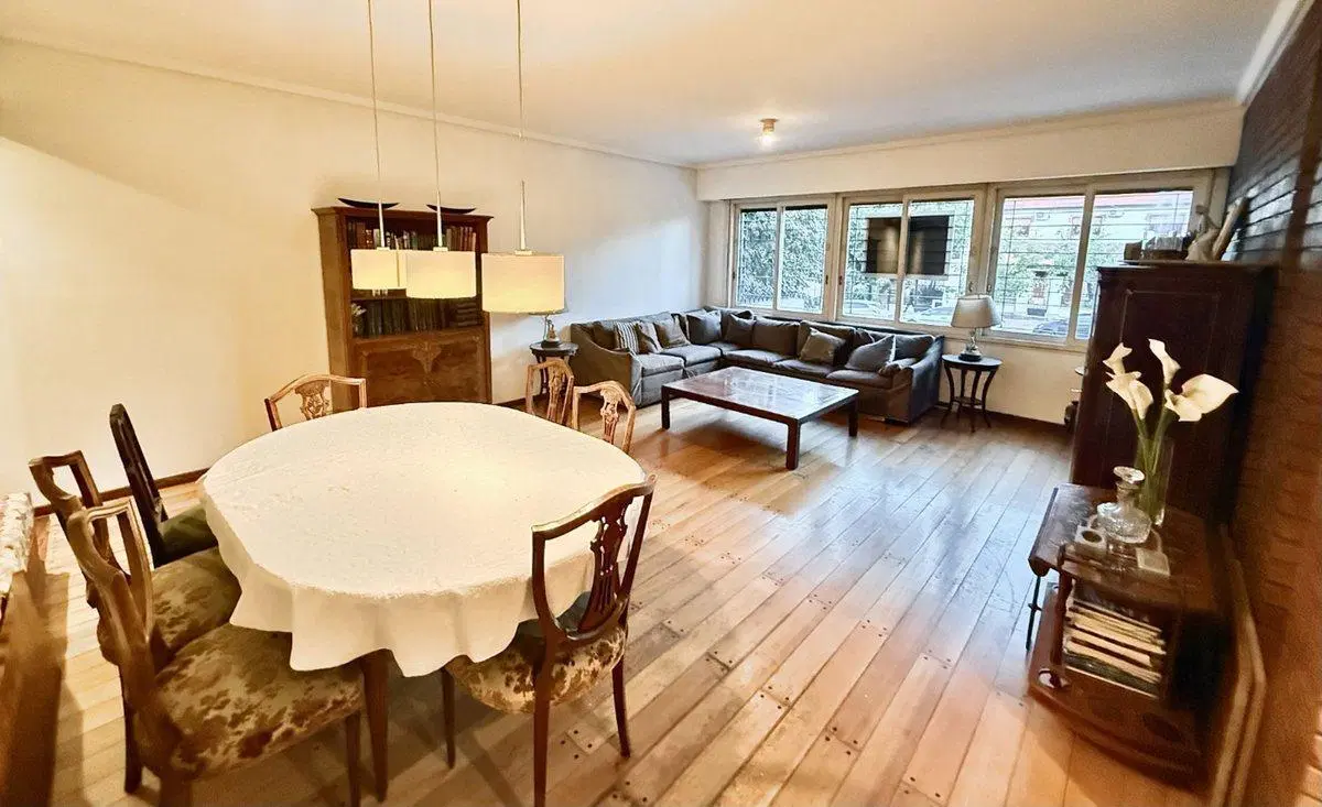 CASA EN VENTA 7 AMBIENTES BELGRANO R CON PILETA 3