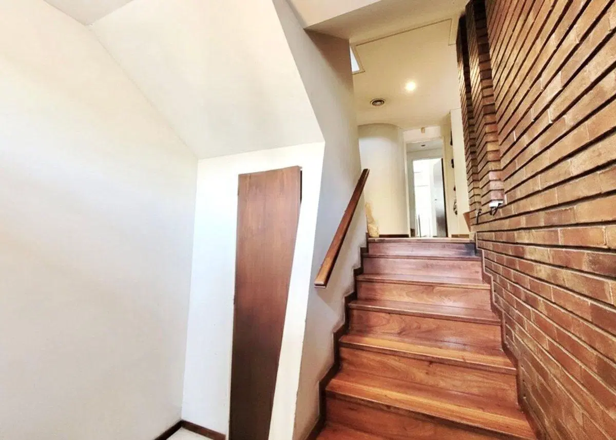 CASA EN VENTA 7 AMBIENTES BELGRANO R CON PILETA 5