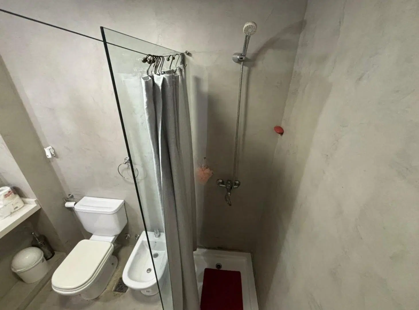 VENTA DEPARTAMENTO 4 AMBIENTES C/ COCHERA PATERNAL 4