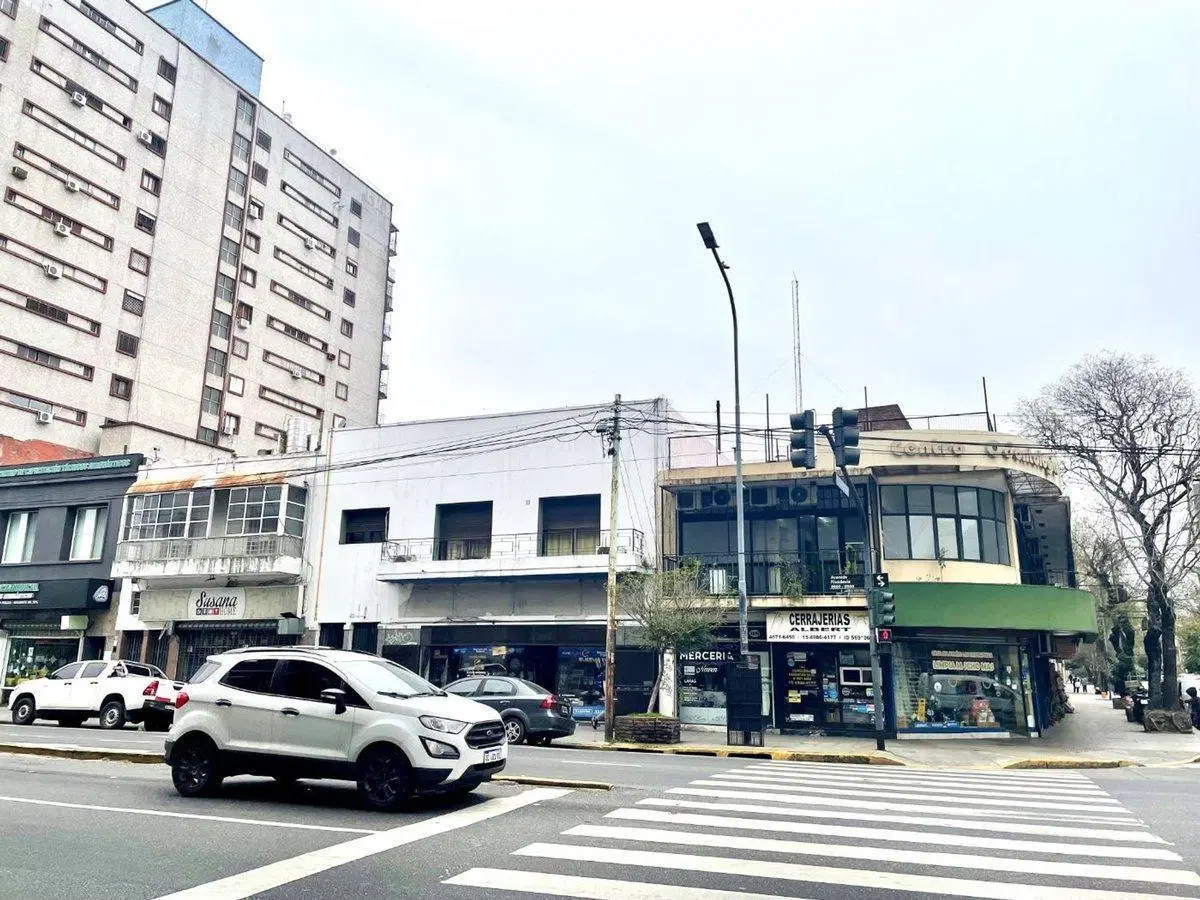 venta lote 380 mt2 Av Rivadavia  Floresta 12 pisos 5