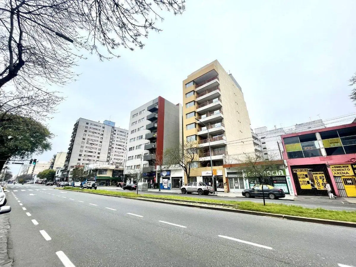 venta lote 380 mt2 Av Rivadavia  Floresta 12 pisos 3