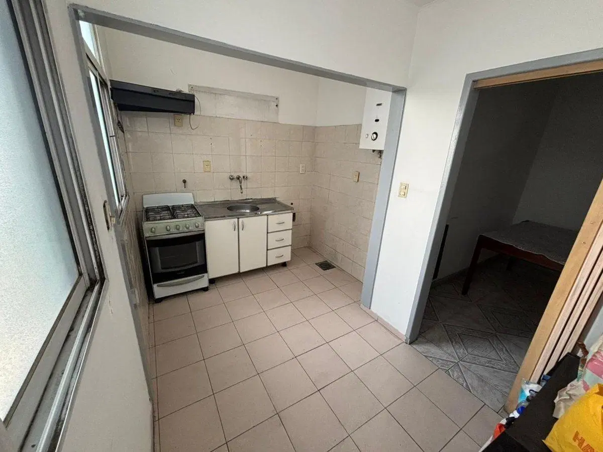 VENTA DEPARTAMENTO 2 AMBIENTES BARRACAS 7