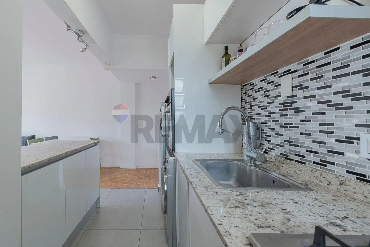 VENTA RETIRO- DEPARTAMENTO 3 AMBIENTES CON BALCON 5
