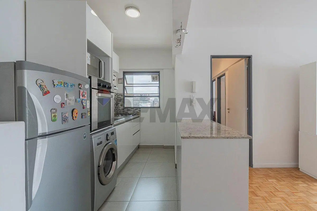 VENTA RETIRO- DEPARTAMENTO 3 AMBIENTES CON BALCON 4