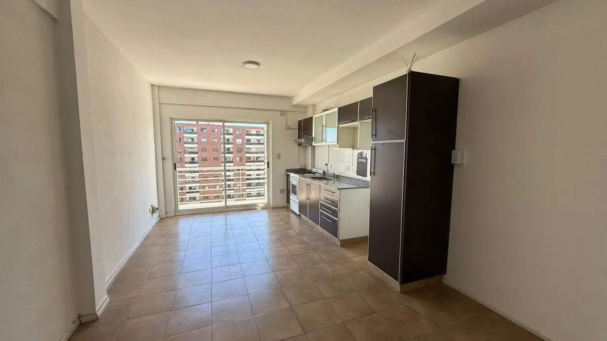 DEPARTAMENTO 2 AMBIENTES VENTA AVELLANEDA BALCON 3