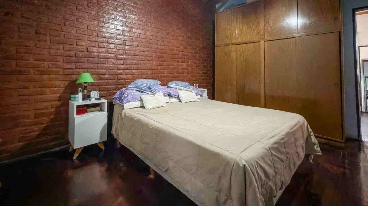 VENTA CASA 4 AMBIENTES MUNRO 5