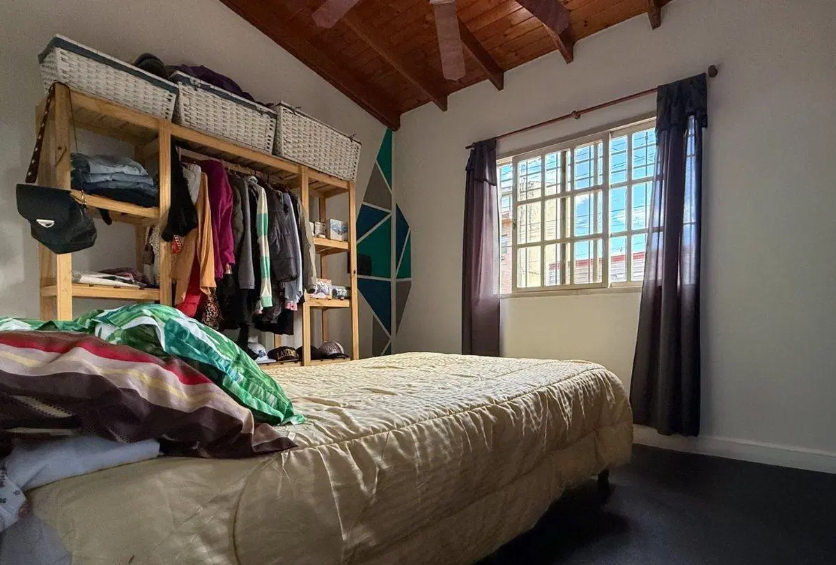 VENTA CASA 4 AMBIENTES MUNRO 3