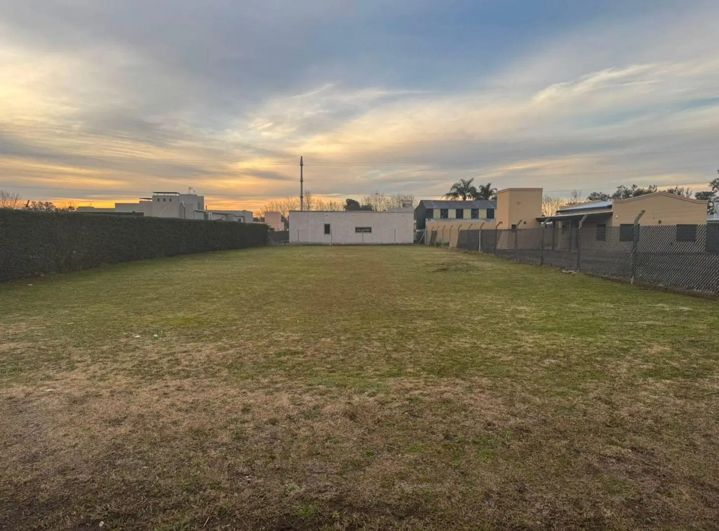 Terreno en venta Lujan 3