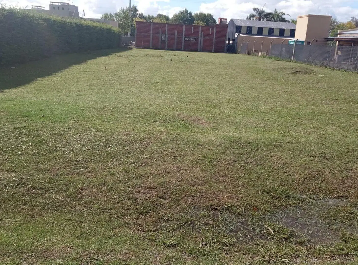 Terreno en venta Lujan 4