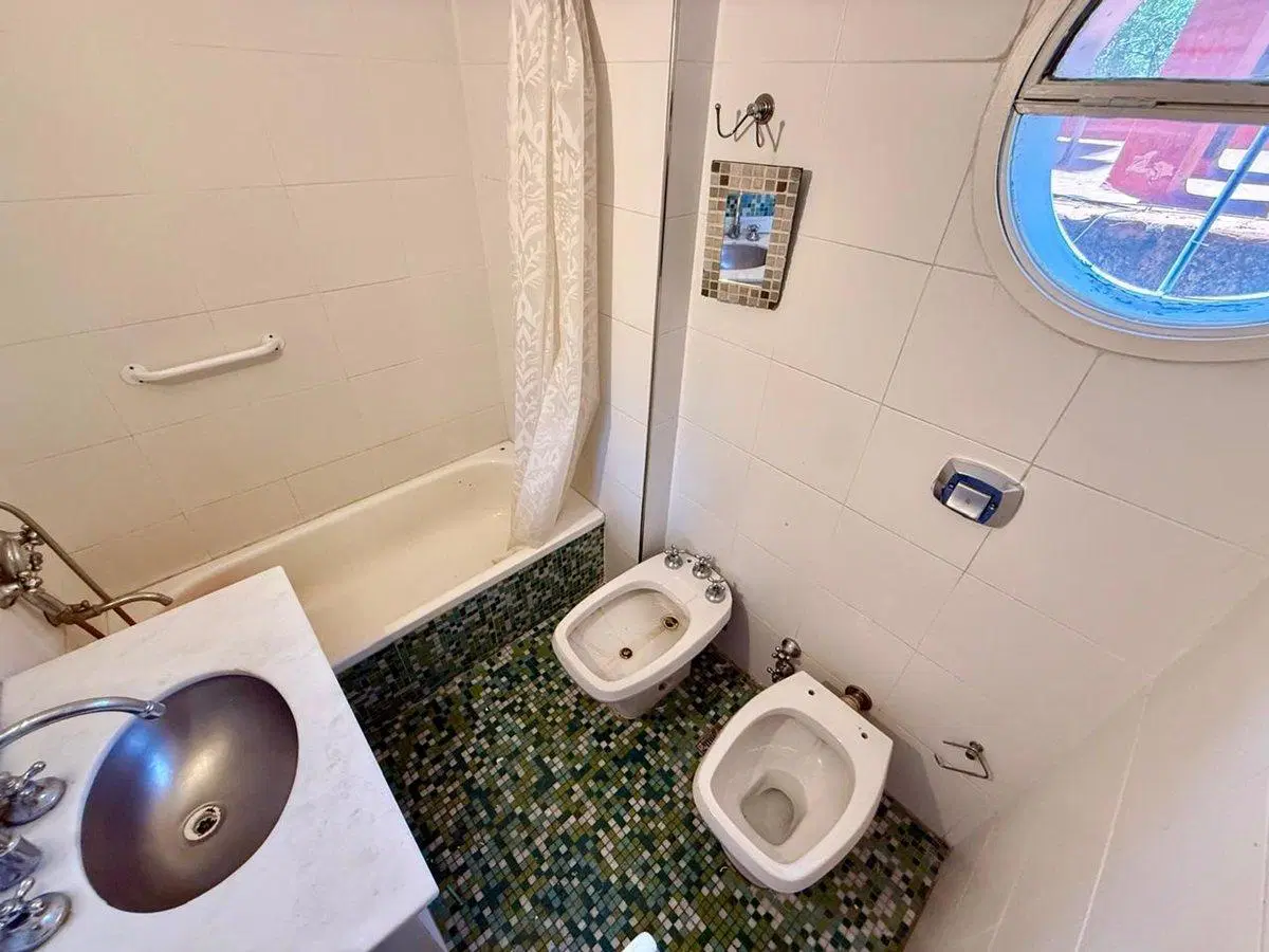 DEPARTAMENTO 5 AMBIENTES VENTA PALERMO COCHERA 4
