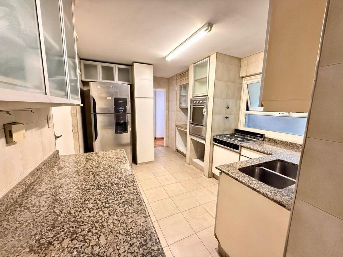 Foto de DEPARTAMENTO 5 AMBIENTES VENTA PALERMO COCHERA, imagen 2