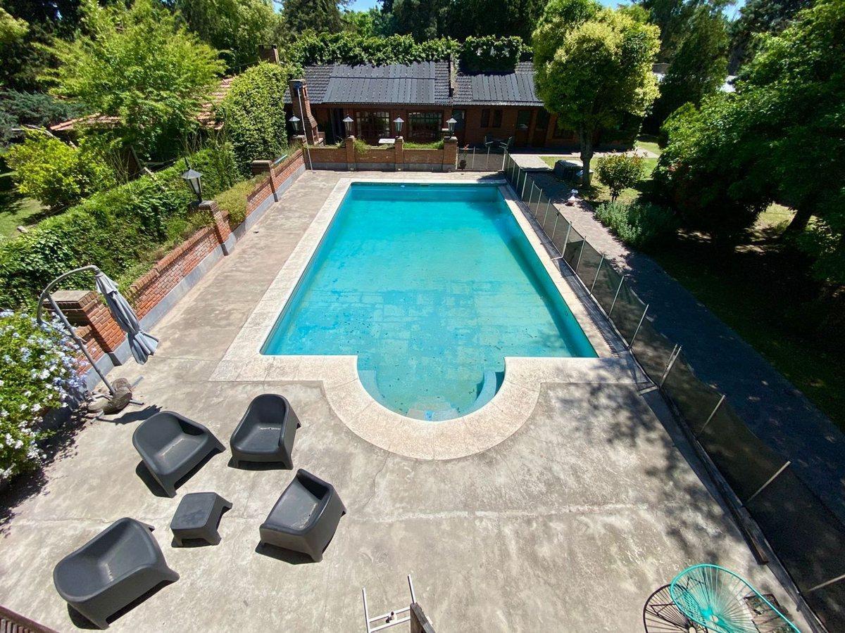 Foto de VENTA CASA 6 AMBIENTES EZEIZA BARRIO LINKS, imagen 1