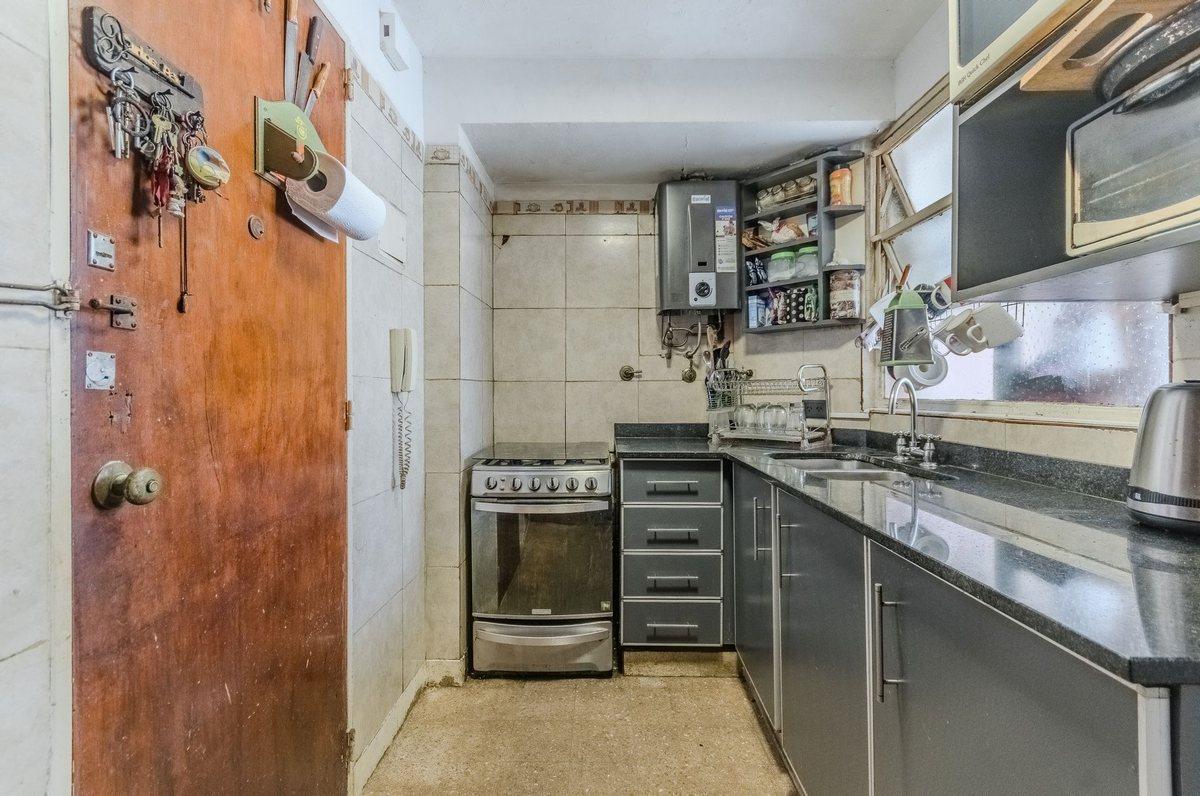 Foto de VENTA DEPARTAMENTO 4 AMBIENTES BELGRANO COCHERA, imagen 1