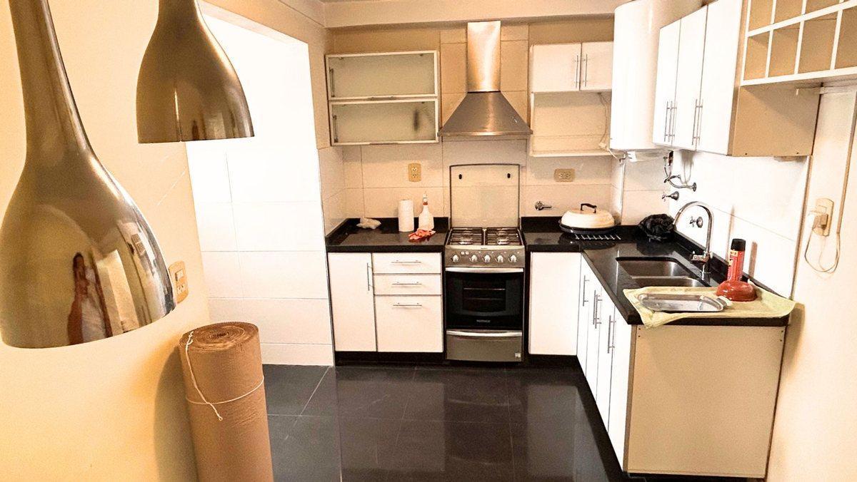 Foto de VENTA DEPARTAMENTO 4 AMBIENTES BELGRANO, imagen 2