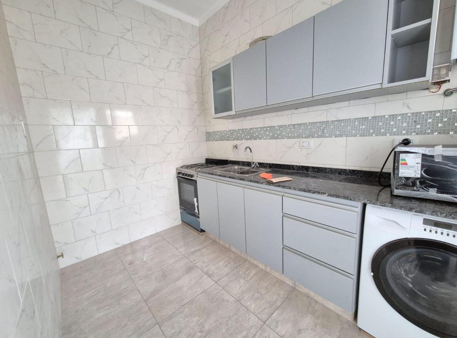 Foto de PH 2 AMBIENTES VENTA VILLA DEL PARQUE RECICLADO LU, imagen 4