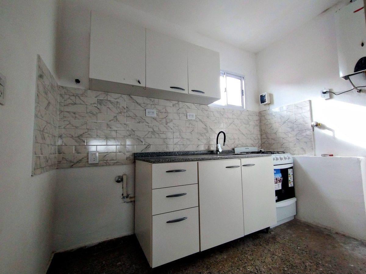 Foto de Venta Departamento 3 ambientes Villa del Parque, imagen 1