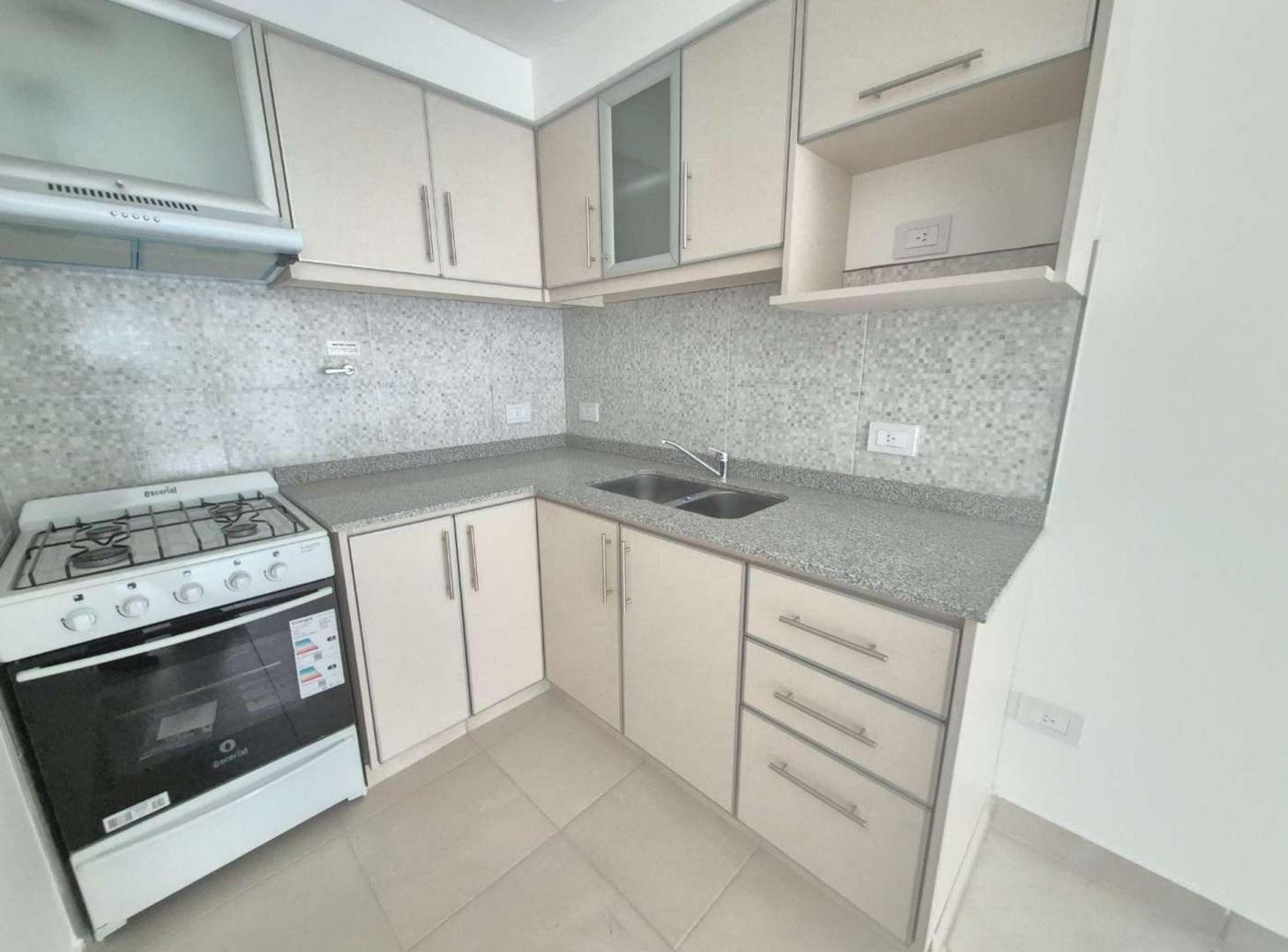 Foto de Departamento 1 Ambiente VENTA Parque Chas Balcon, imagen 4