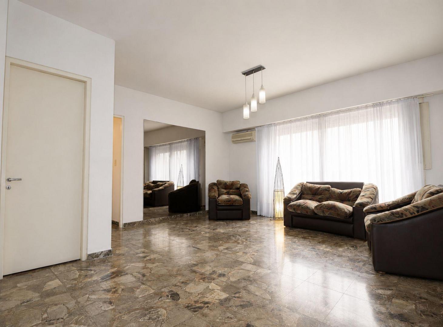 Foto de Departamento Venta 4 Ambientes Belgrano C/ Cochera, imagen 3