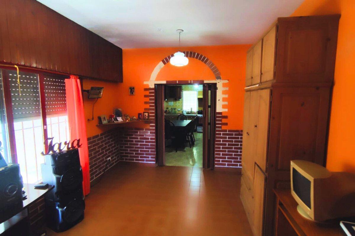 Foto de VENTA CASA 7 AMBIENTES PABLO NOGUES MULTIFAMILIAR, imagen 4