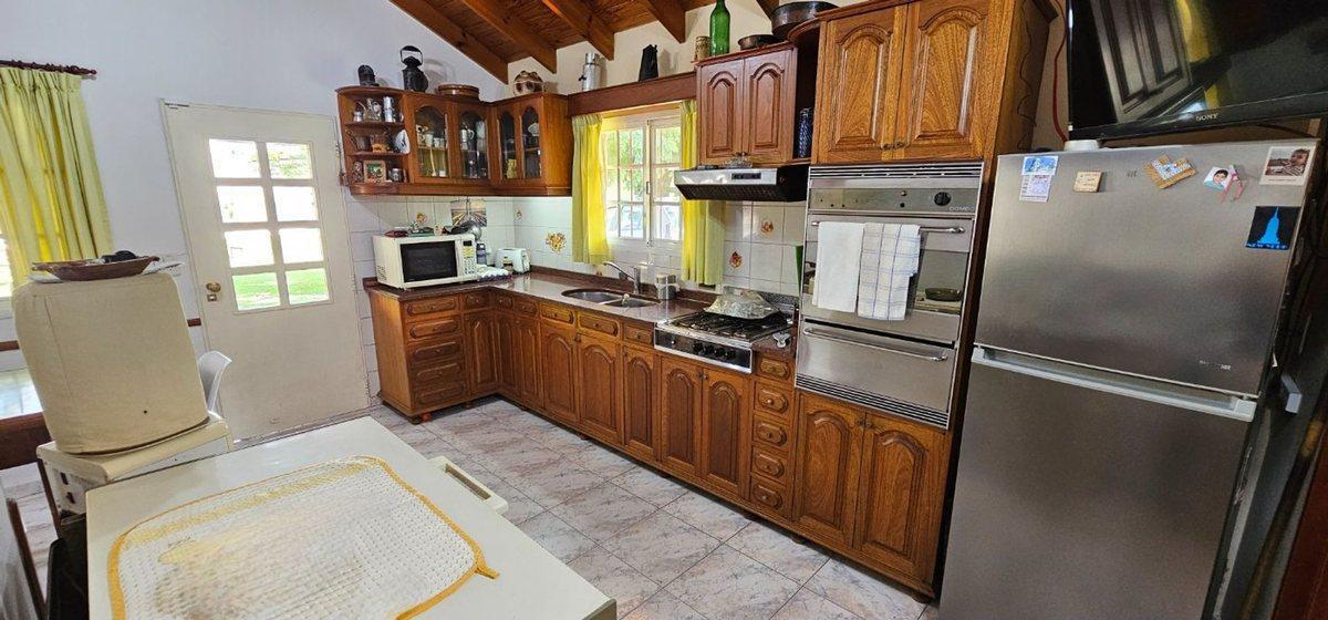 Foto de CASA VENTA HURLINGHAM 4 AMBIENTES PILETA JARDIN, imagen 5
