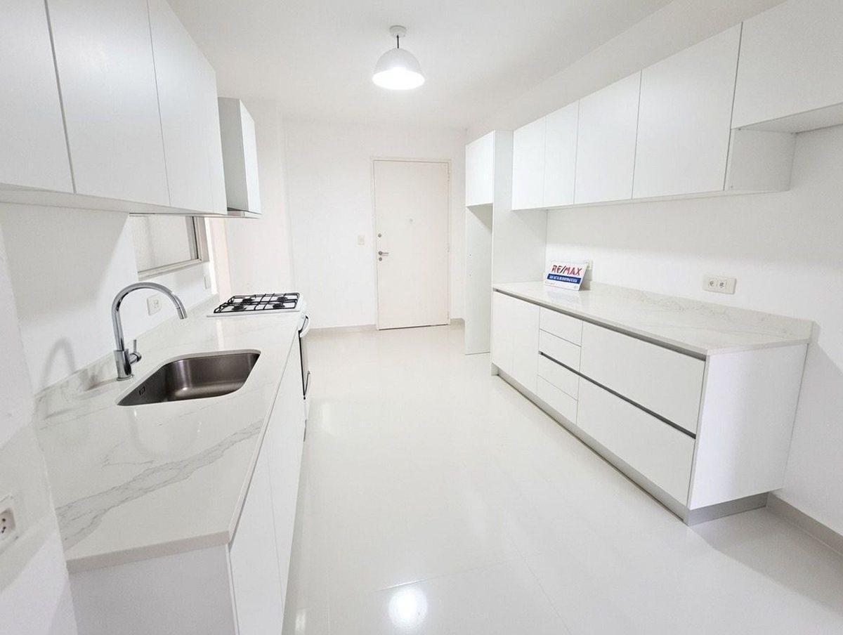 Foto de DEPARTAMENTO 4 AMBIENTES VENTA BELGRANO, imagen 2
