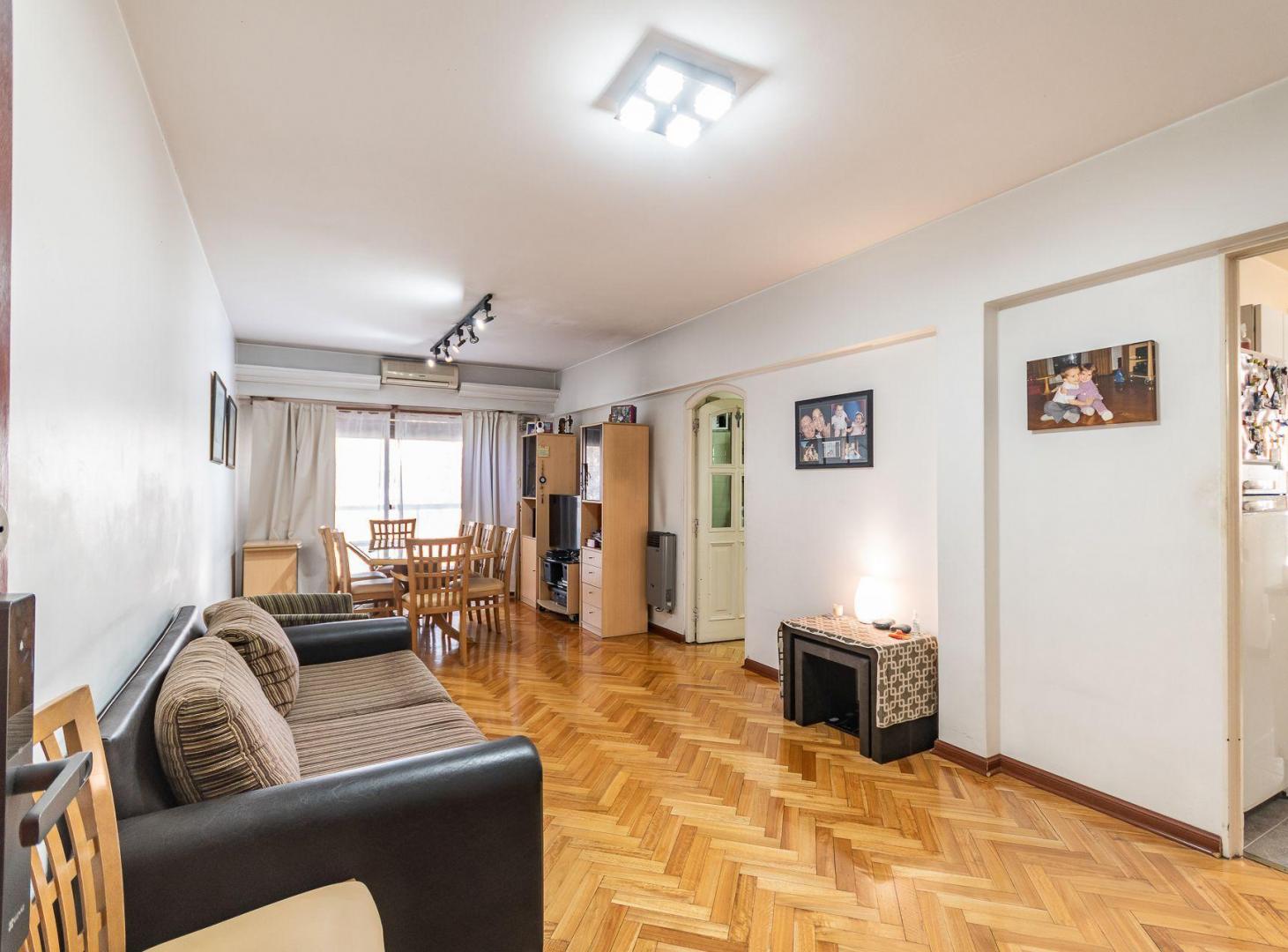 Foto de DEPARTAMENTO 4 AMBIENTES VENTA VILLA CRESPO BALCON, imagen 3