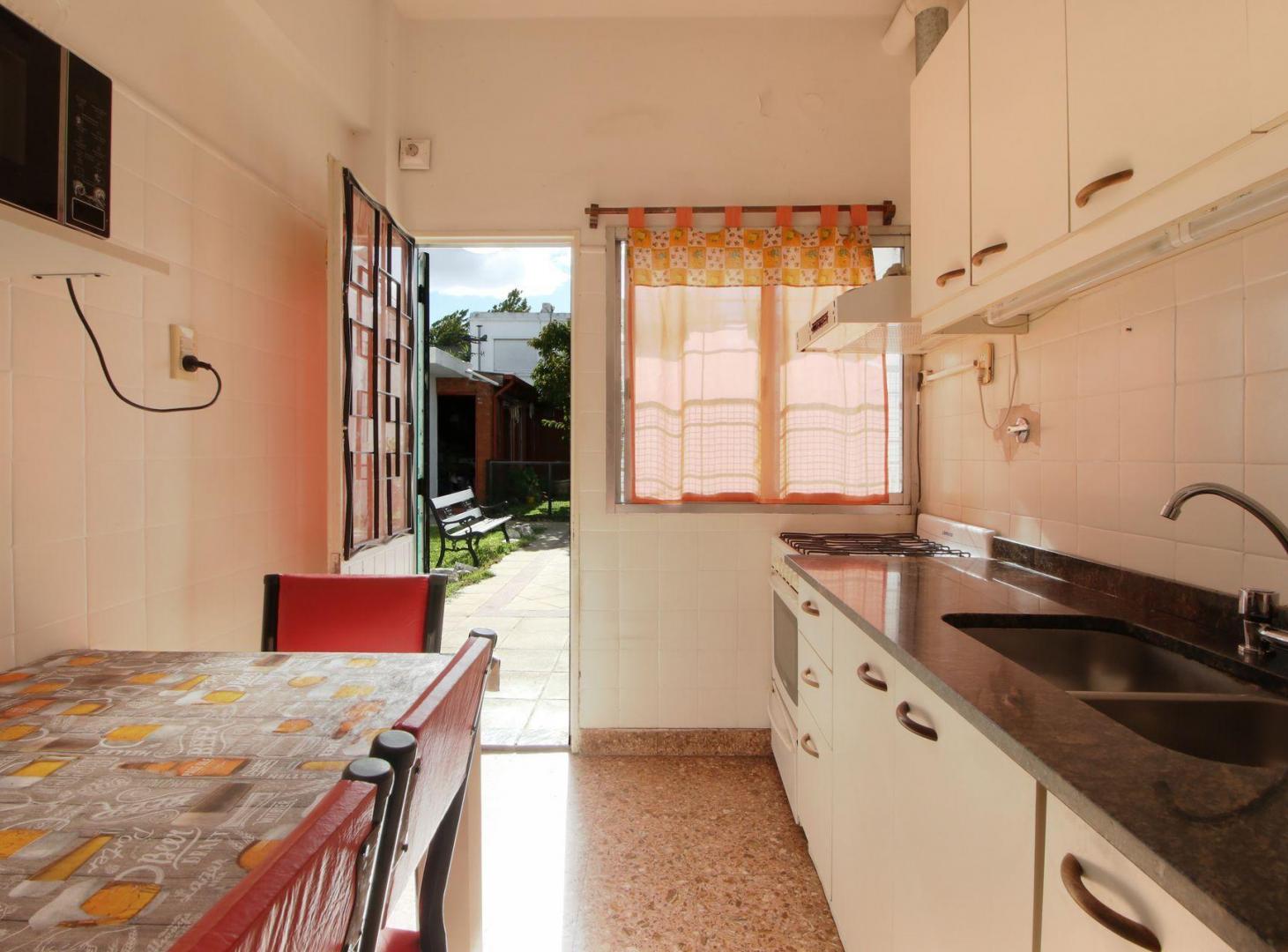 Foto de CASA 4 AMBIENTES VENTA RAMOS MEJIA PERMUTA, imagen 1