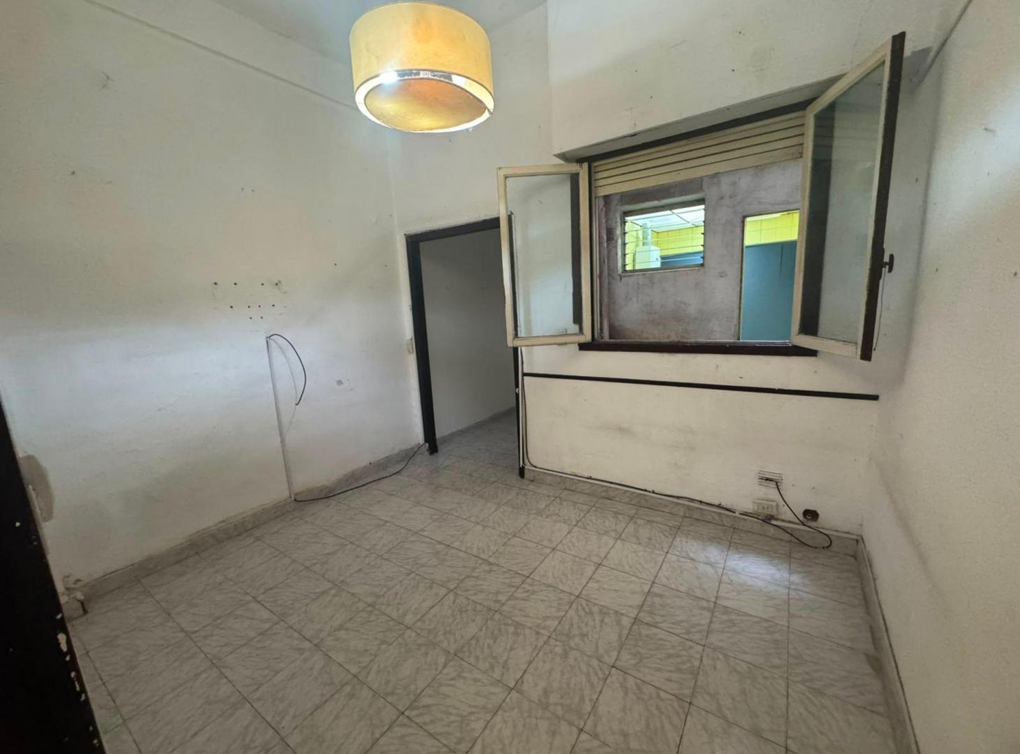 Foto de Venta departamento 2 ambientes con patio balvanera, imagen 2