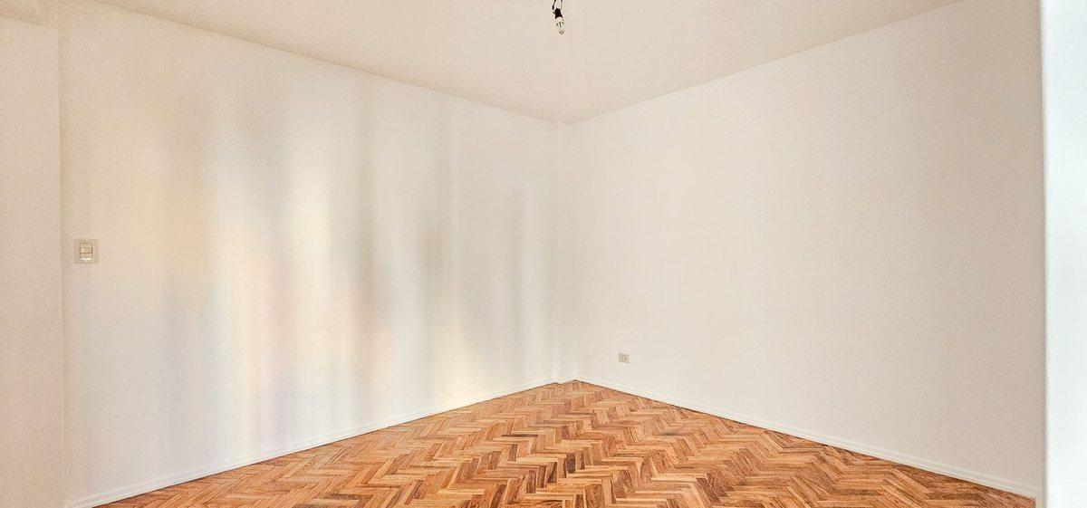 Foto de DEPARTAMENTO VENTA SAN CRISTÓBAL 2 AMBIENTES, imagen 3