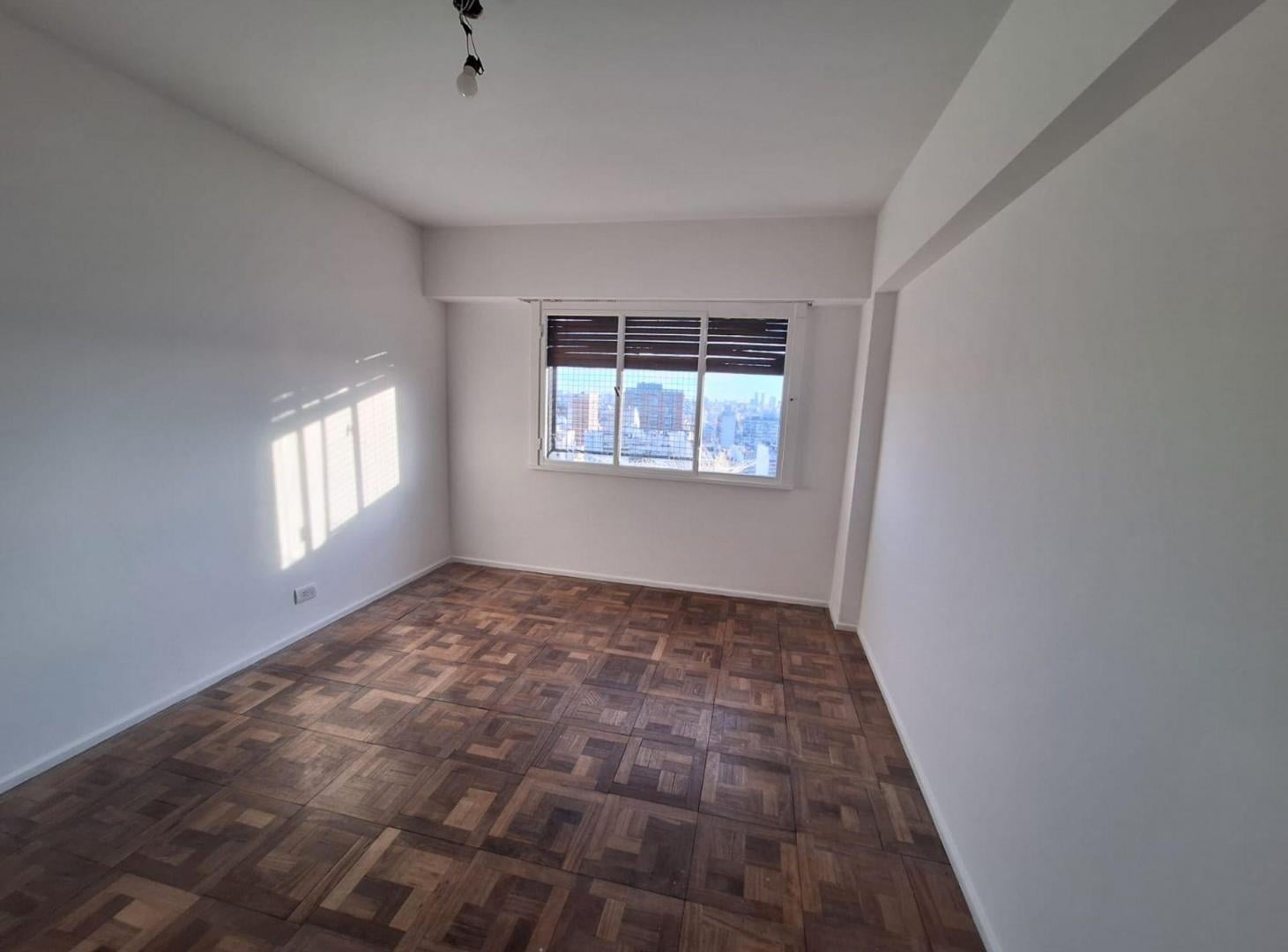 Foto de ALQUILER DEPARTAMENTO 3 AMBIENTES CABALLITO, imagen 2