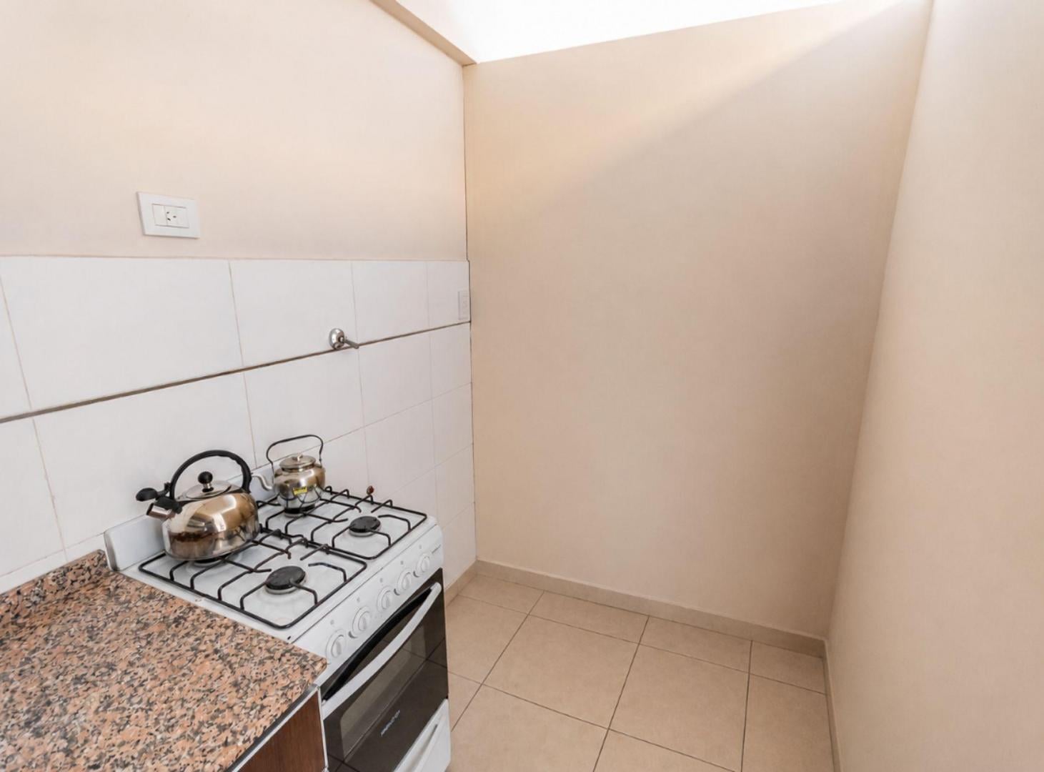 Foto de DEPARTAMENTO 3 AMBIENTES VENTA MONTE CASTRO BALCON, imagen 3