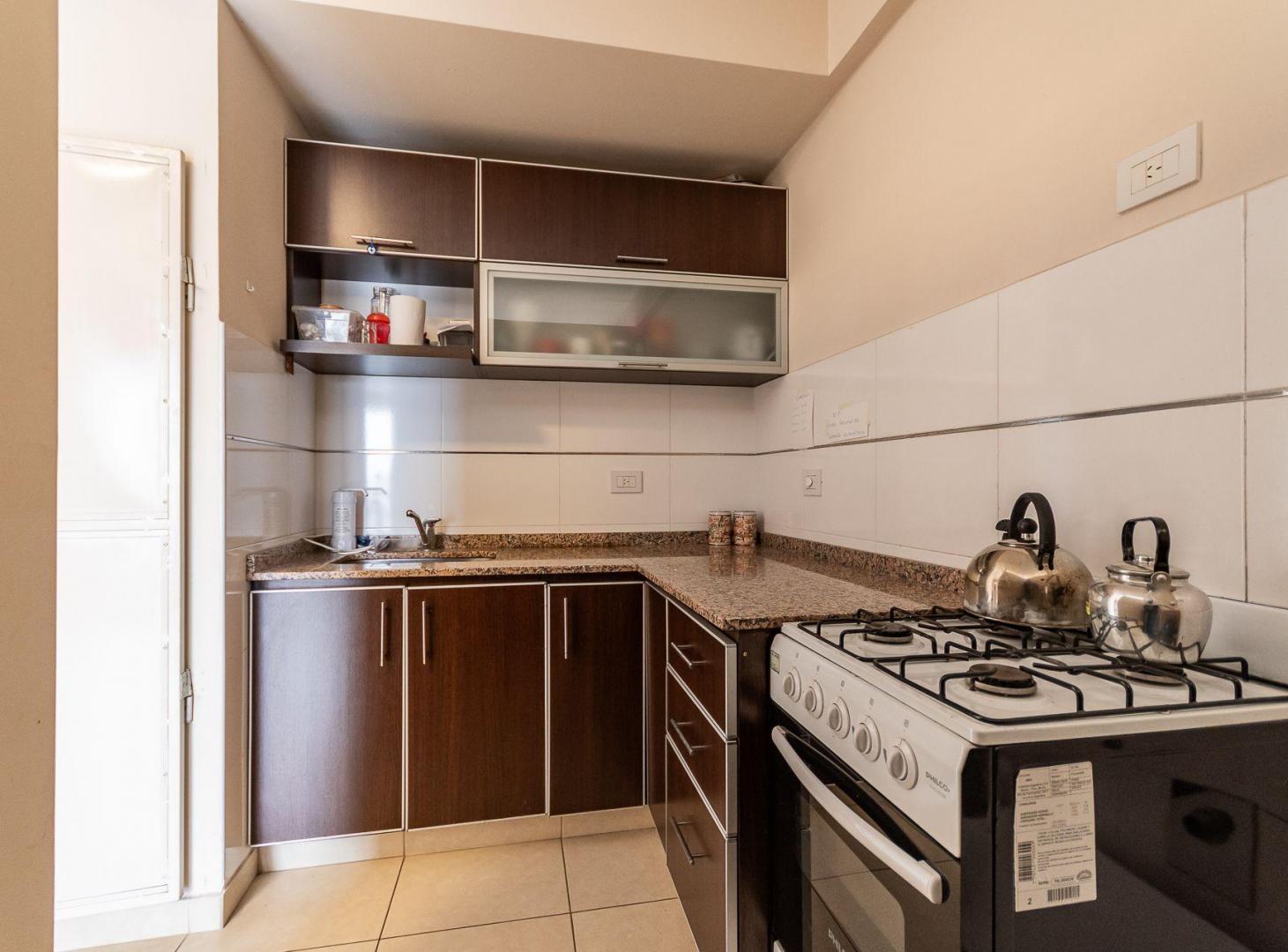Foto de DEPARTAMENTO 3 AMBIENTES VENTA MONTE CASTRO BALCON, imagen 1