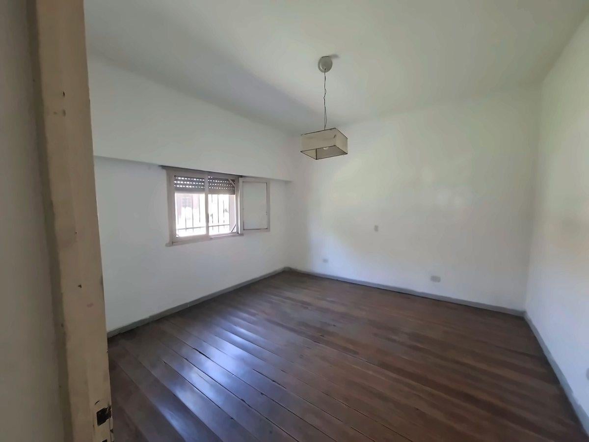 Foto de VENTA CASA CON LOCAL TERRAZA Y PATIO BANFIELD, imagen 5