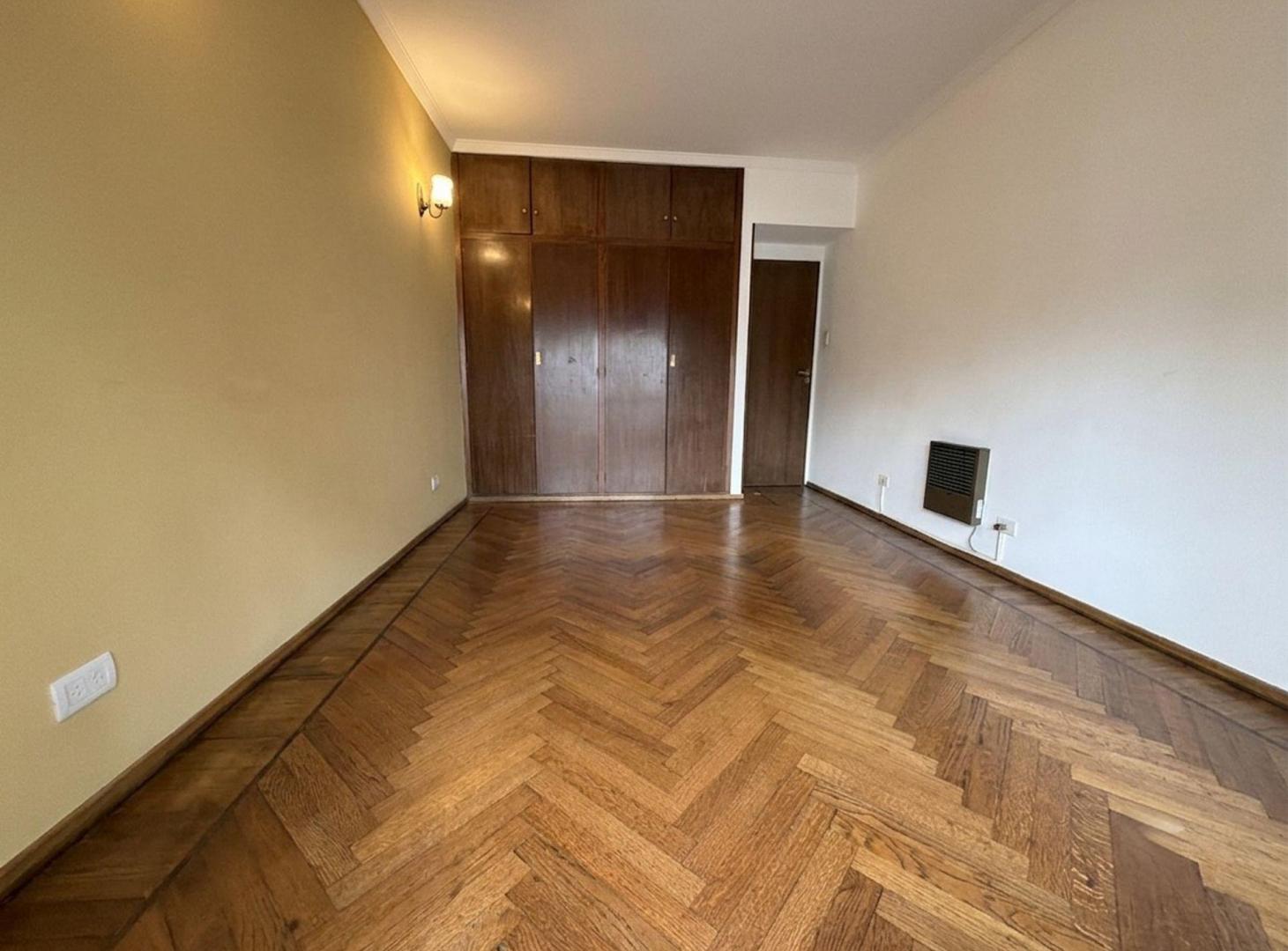 Foto de VENTA DEPARTAMENTO PISO 4 AMBIENTES BELGRANO, imagen 3