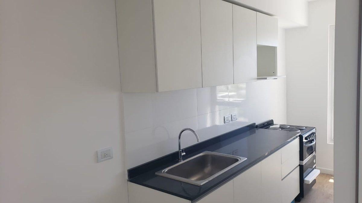 Foto de DEPARTAMENTO 3 AMBIENTES VENTA PATERNAL PISO ALTO, imagen 3