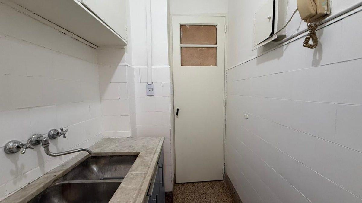 Foto de DEPARTAMENTO 3 AMBIENTES VENTA VILLA CRESPO, imagen 2