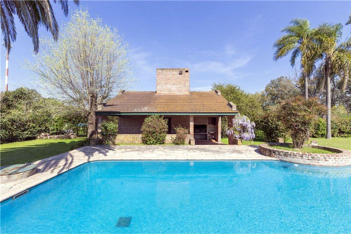 Foto de Casa 6 ambientes venta Pilar con pileta, imagen 5