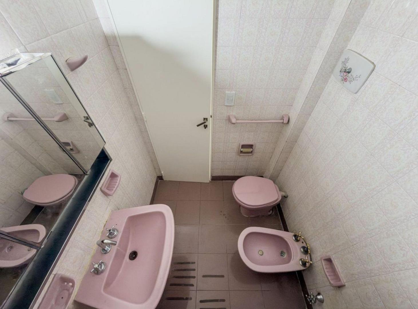Foto de DEPARTAMENTO 4 AMBIENTES VENTA FLORES BALCON, imagen 5