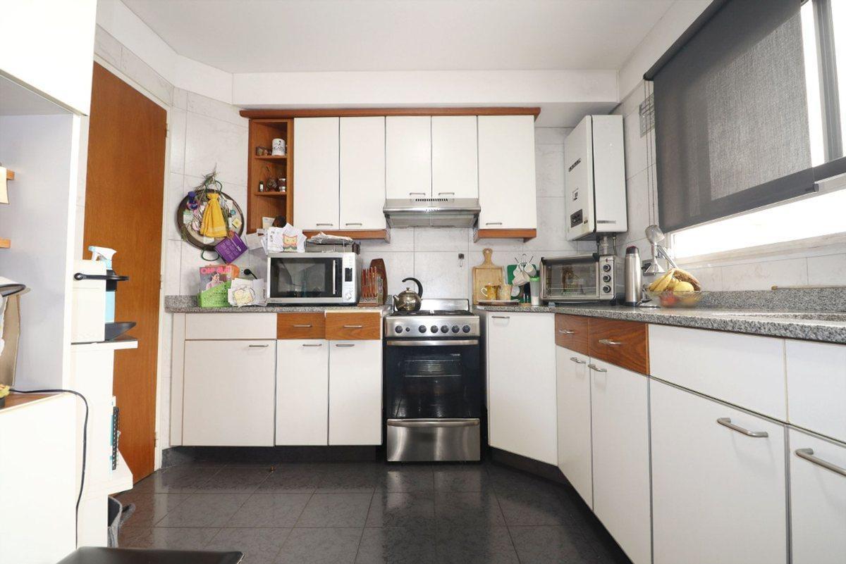 Foto de Departamento 4 ambientes en Venta Flores Cochera, imagen 1