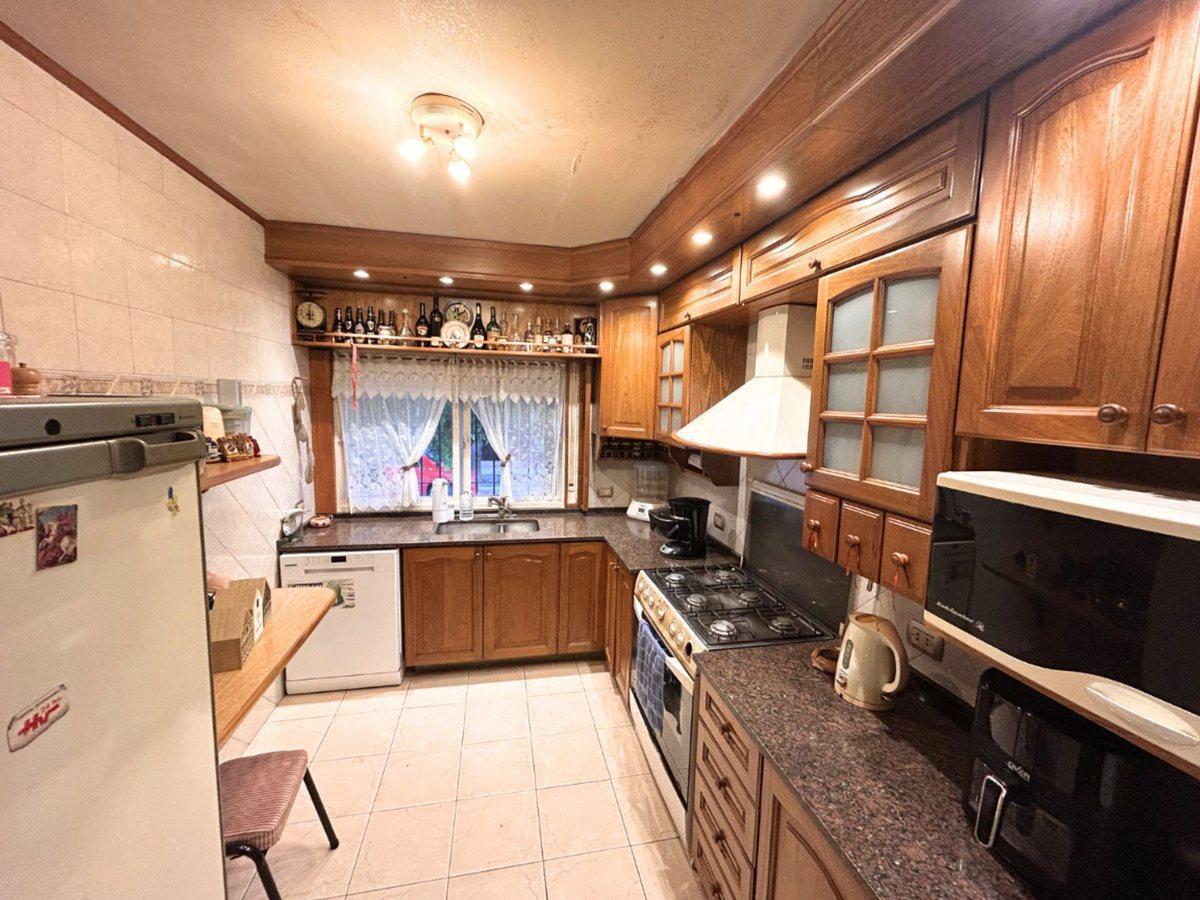 Foto de VENTA CASA 5 AMBIENTES EN VILLA BALLESTER, imagen 1