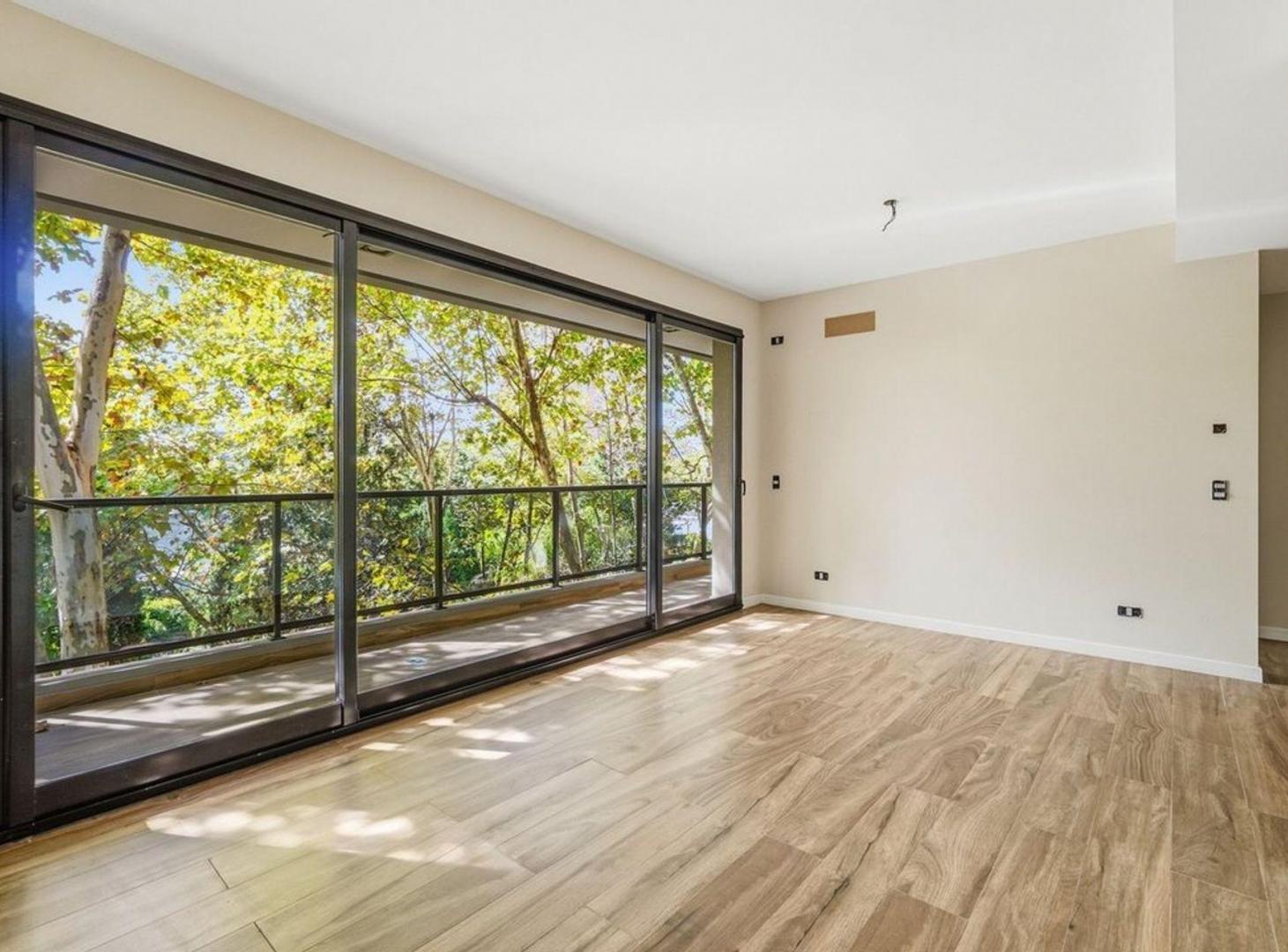 Foto de Departamento 2 Ambientes VENTA BELGRANO Balcon, imagen 4