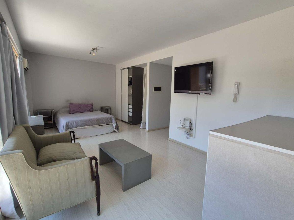 Foto de Departamento 1 ambiente ALQUILER Balcón Cochera, imagen 4