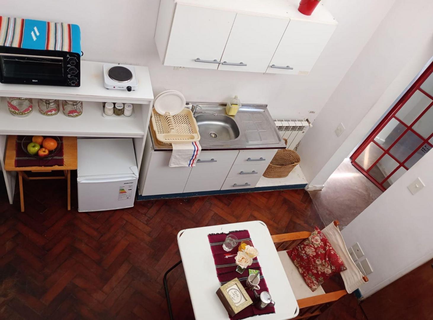Foto de PH Alquiler Monoambiente OLIVOS-consultorio, imagen 2