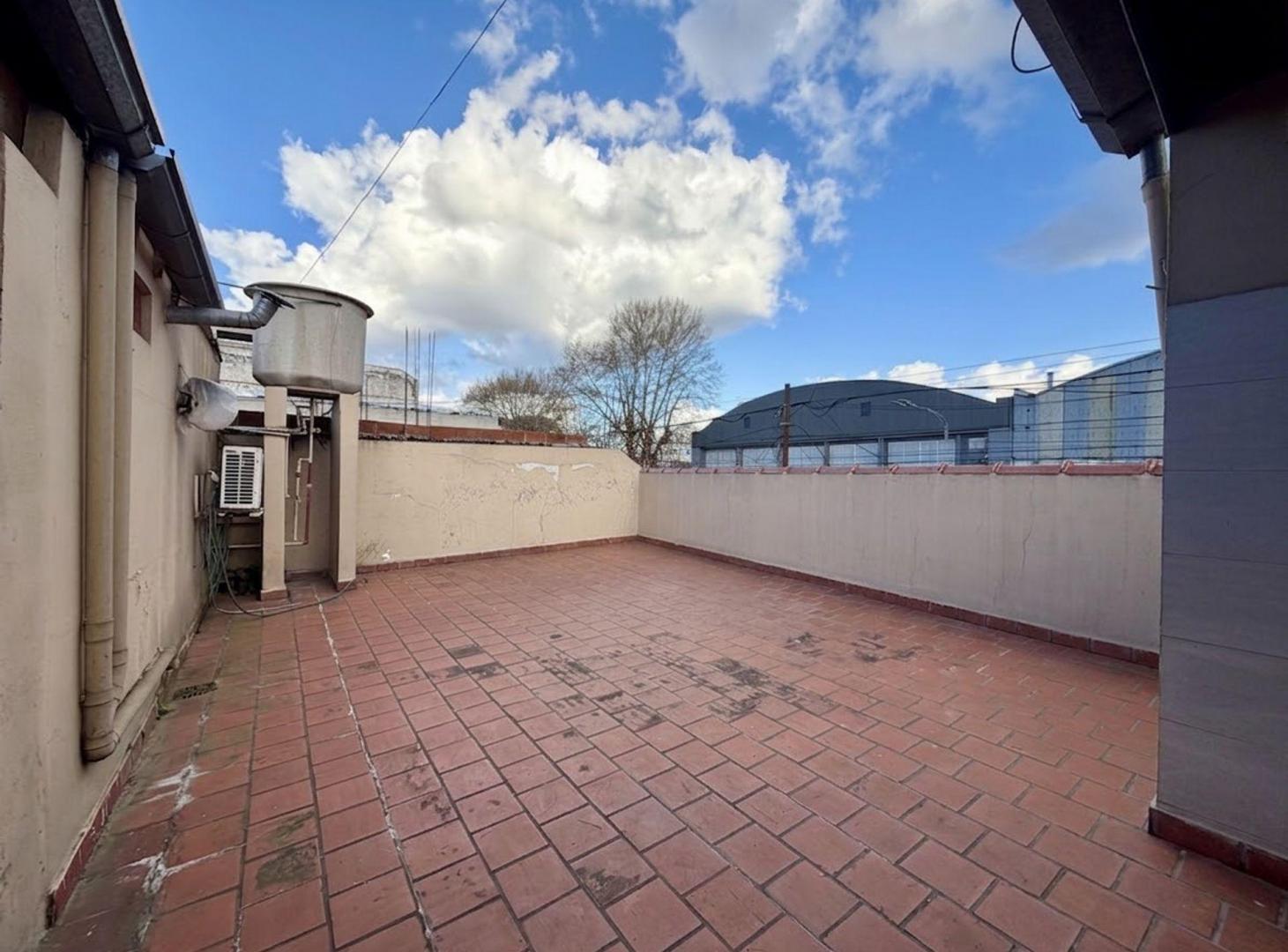 Foto de CASA VENTA 4 AMBIENTES PARQUE CHACABUCO TERRAZA, imagen 5