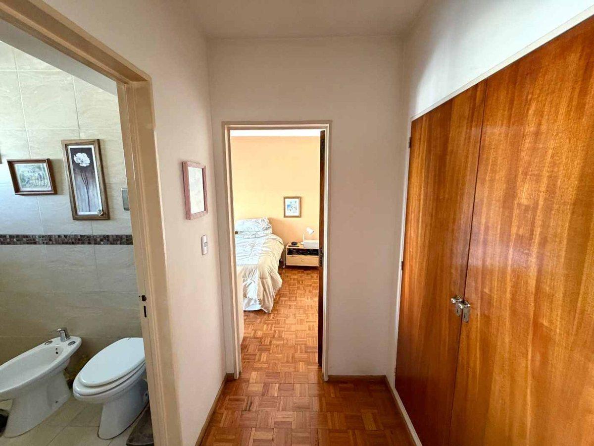 Foto de DEPARTAMENTO 2 AMBIENTES VENTA VILLA URQUIZA COCHE, imagen 4